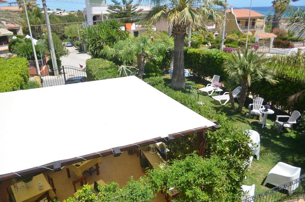 Ansise Guest House Lido di Noto Bagian luar foto