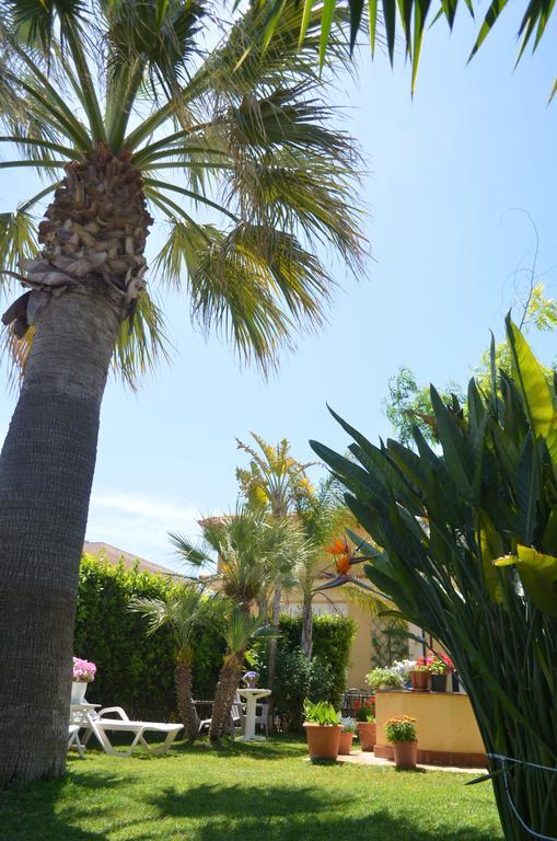 Ansise Guest House Lido di Noto Bagian luar foto